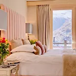 Chalet Grace