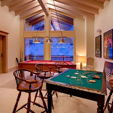 优雅小木屋度假屋